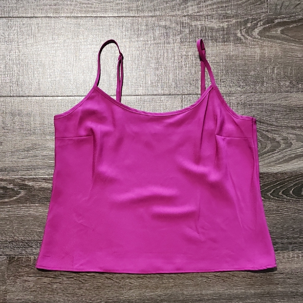 💋 DKNY pink Cami 💋